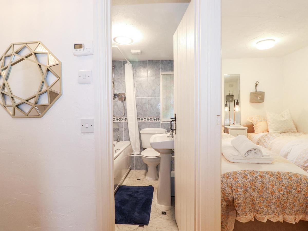 Meadow Cottage Kendal Ngoại thất bức ảnh